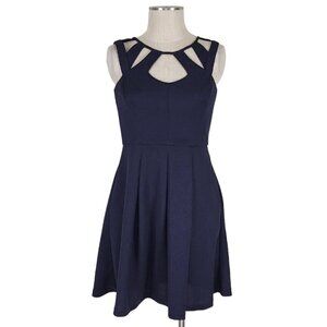Betsey Johnson Fit N Flare Dress Size 4 Cut Out Bodice Sleeveless Pockets  Black